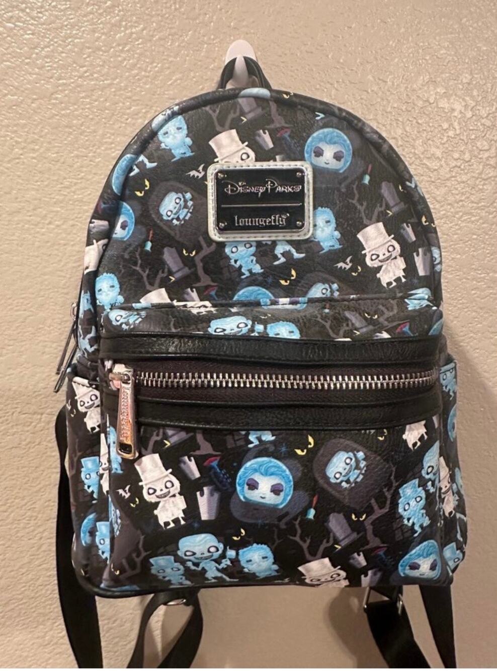 NWOT Disney Parks Loungefly Haunted Mansion Grim Grinning Ghosts Madam Leota